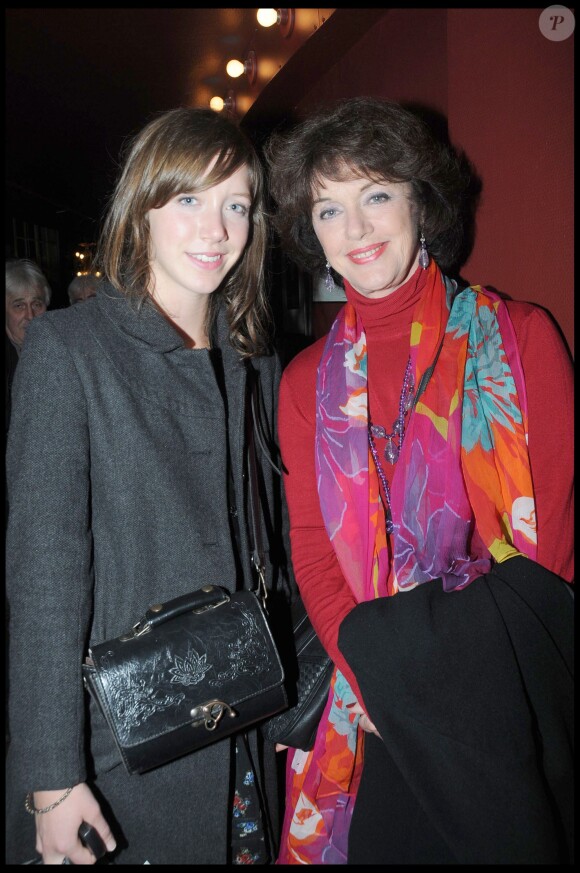 Sara Giraudeau et Anny Duperey lors de la générale de la pièce Fin de partie à Paris le 6 octobre 2008