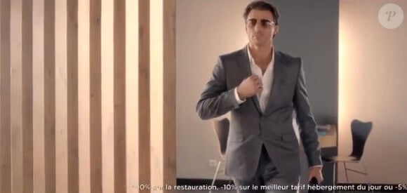 Le séduisant Matthias Pohl (Secret Story 2) dans une publicité pour Ibis.