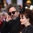 Tim Burton et Helena Bonham Carter lors de l'avant-première du film Dark Shadows à Londres le 9 mai 2012