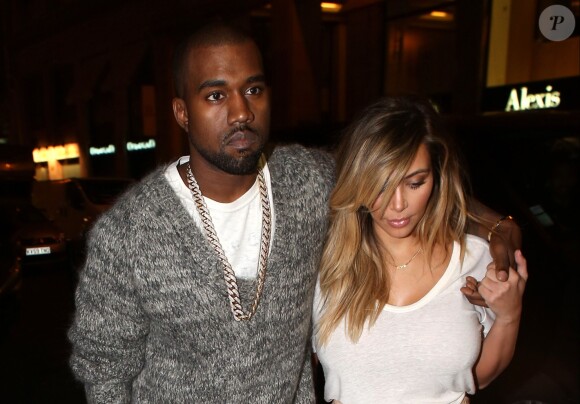 Kim Kardashian et Kanye West vont diner au Costes le 30/09/2013 à Paris