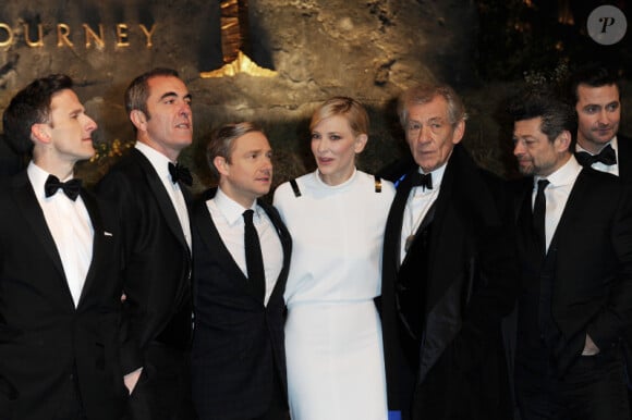 James Nesbitt, Cate Blanchett et l'équipe du film Le Hobbit, à l'avant-première du long métrage, en décembre 2012.