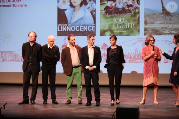 Les membres du jury lors de la cérémonie de clôture du 22e Festival du film d'Amérique latine de Biarritz le 5 octobre 2013