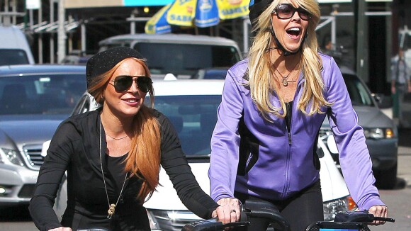 Lindsay Lohan et sa mère Dina à New York : À fond la forme !