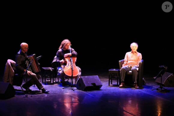 Jean-Louis Trintignant le 9 octobre 2013 à Vannes, fait ses adieux à la scène lors de son ultime représentation du spectacle "Trois poètes libertaires du XXe siècle"