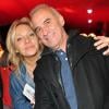 Exclusif - Michel Fugain pose avec sa chérie Sanda à La Cigale, à Paris, le 15 Novembre 2012.