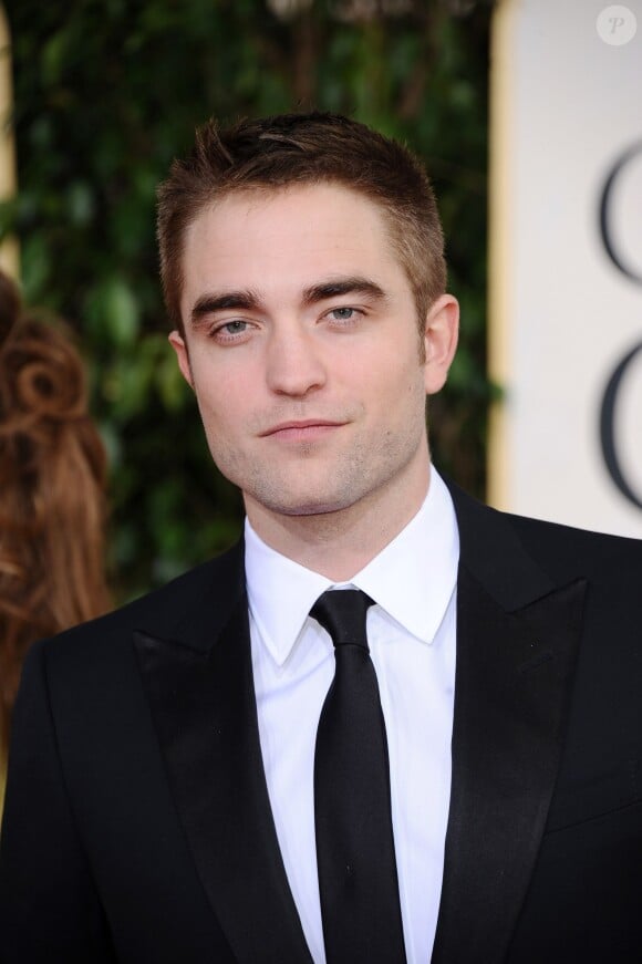 Robert Pattinson lors des Golden Globes 2013