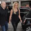 Britney Spears arrive au restaurant Hakkasan à Londres. Le 14 octobre 2013.