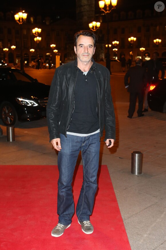 Exclusif - Bruno Todeschini arrive à la soirée Jaeger-LeCoultre organisée à Paris Place Vendôme pour le premier anniversaire de la nouvelle boutique de la maison. Le 17 octobre 2013