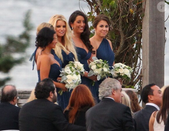 Exclusif - Jessica Simpson, demoiselle d'honneur au mariage de son agent Lauren Auslander, à Rhode Island le 11 octobre 2013