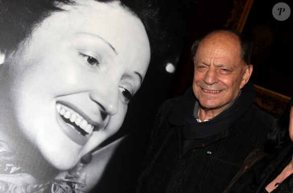 À l'occasion du 50e anniversaire de la disparition d'Édith Piaf, toute une série de célébrations ont lieu à Paris, le 10 Octobre 2013. Après un recueillement sur la tombe de la chanteuse au cimetière du Père Lachaise, une messe a été célébrée en l'eglise St Jean-Baptiste de Belleville. On pouvait voir le compositeur Charles Dumont.