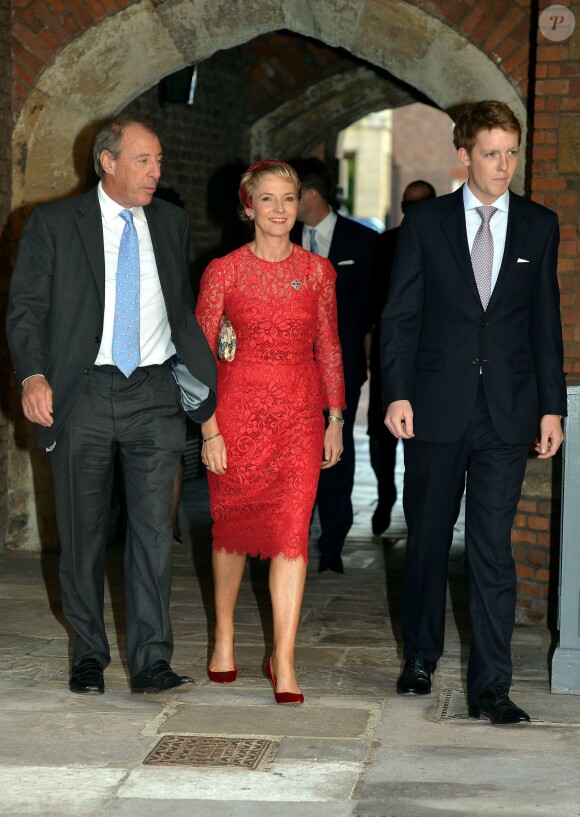 Michael et Julia Samuel, ancienne amie intime de Lady Di et marraine du bébé, arrivent au baptême du prince George de Cambridge, 3 mois, le 23 octobre 2013 au palais Saint James, à Londres.