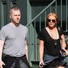 Lindsay Lohan se promène avec son coach en sobriété, Doug Caine, à New York, le 10 septembre 2013.