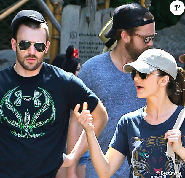Chris Evans Et Minda Kelly Les Amoureux Se Separent Encore Purepeople
