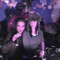 Katy Perry et Robert Pattinson: Ivres, ils se lâchent sur un karaoké coquin