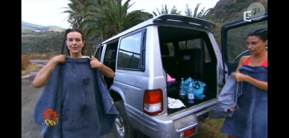 Alessandra Sublet est partie à la rencontre de Carole Bouquet en Sicile pour le premier numéro de "Fais-moi une place", diffusé sur France 5, le 27 octobre 2013.