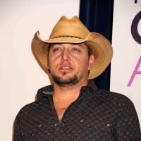 Jason Aldean : Le bus de la star country fait un mort dans un terrible accident