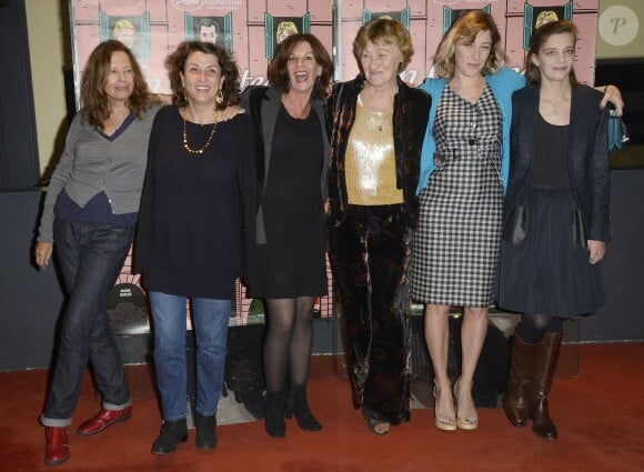 Marie Rivière, Noémie Lvovsky, Agnès de Sacy, Marisa Borini (Bruni Tedeschi), Valeria Bruni Tedeschi et Céine Sallette lors de la première du film "Un château en Italie" à Paris, le 29 octobre 2013.