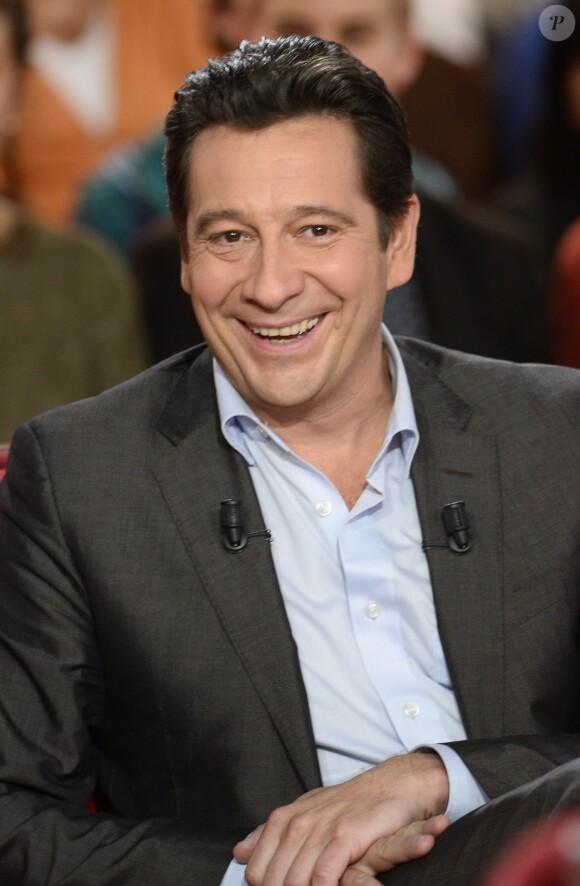 Laurent Gerra dans Vivement Dimanche, à Paris le 23 octobre 2013.