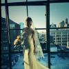 La belle Christina Ricci a dévoilé sa jolie robe de mariée sur son compte Twitter