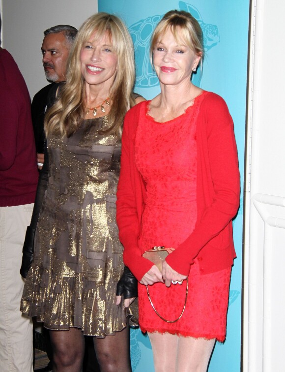 Carly Simon et Melanie Griffith lors de la soirée Oceana's Partners Awards Gala 2013 à Beverly Hills le 30 octobre 2013