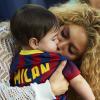 Shakira et son fils Milan à San Bernabeu le 19 septembre 2013 pour encourager le FC Barcelone de Gerard Piqué face à Séville.