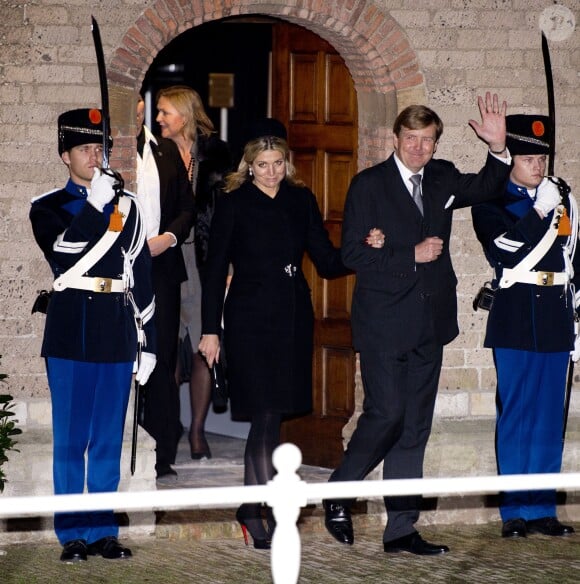 Maxima et Willem-Alexander des Pays-Bas à la commémoration du prince Friso d'Orange-Nassau en la Vieille Eglise de Delft (La Haye) le 2 novembre 2013.