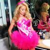 Paris Hilton a enchaîné les looks pour Halloween 2013, ici en Barbie