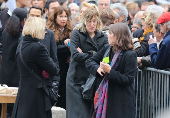 Valeria Bruni-Tedeschi lors des obsèques de Patrice Chéreau en l'église Saint-Sulpice à Paris le 16 octobre 2013