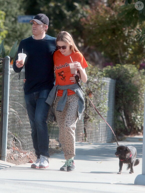 Exclusif - Michael C. Hall et sa petite amie Morgan MacGregor passent un moment romantique, à Los Feliz, le 3 novembre 2013.