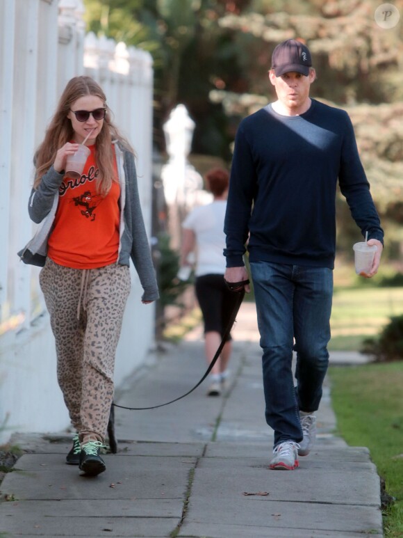 Exclusif - Michael C. Hall et sa petite amie Morgan MacGregor passent un moment romantique, à Los Feliz, le 3 novembre 2013.