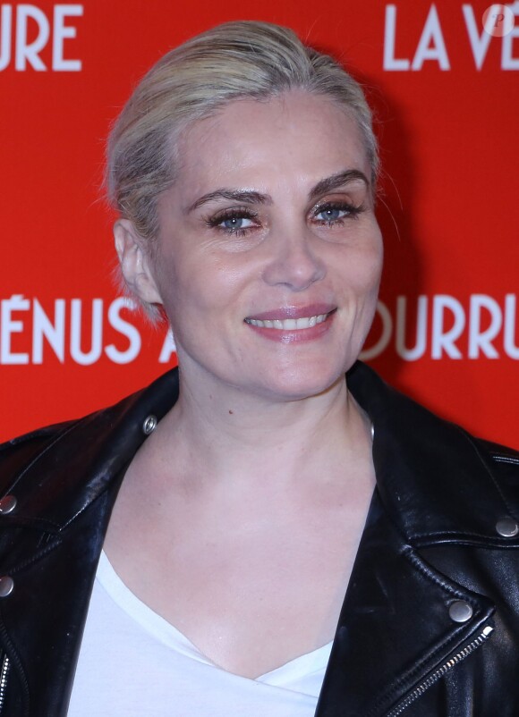 Emmanuelle Seigner lors de la première du film La Vénus à la fourrure à Paris le 4 novembre 2013.