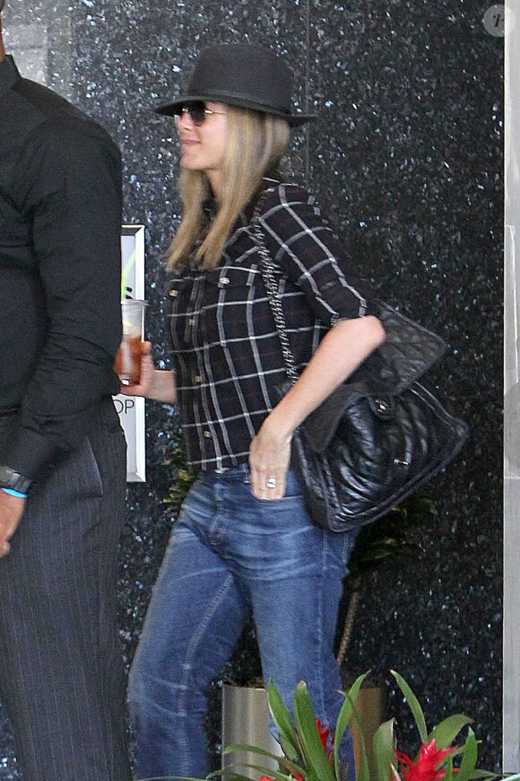 Jennifer Aniston à Los Angeles, le 27 septembre 2013.