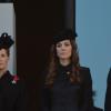 Kate Middleton, duchesse de Cambridge, lors des cérémonie du Remembrance Day au Cénotaphe de Whitehall à Londres, le 10 novembre 2013 en compagnie de Sophie de Wessex