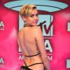Miley Cyrus sur le red carpet des MTV European Music Awards au Ziggo Dome à Amsterdam, le 10 novembre 2013.