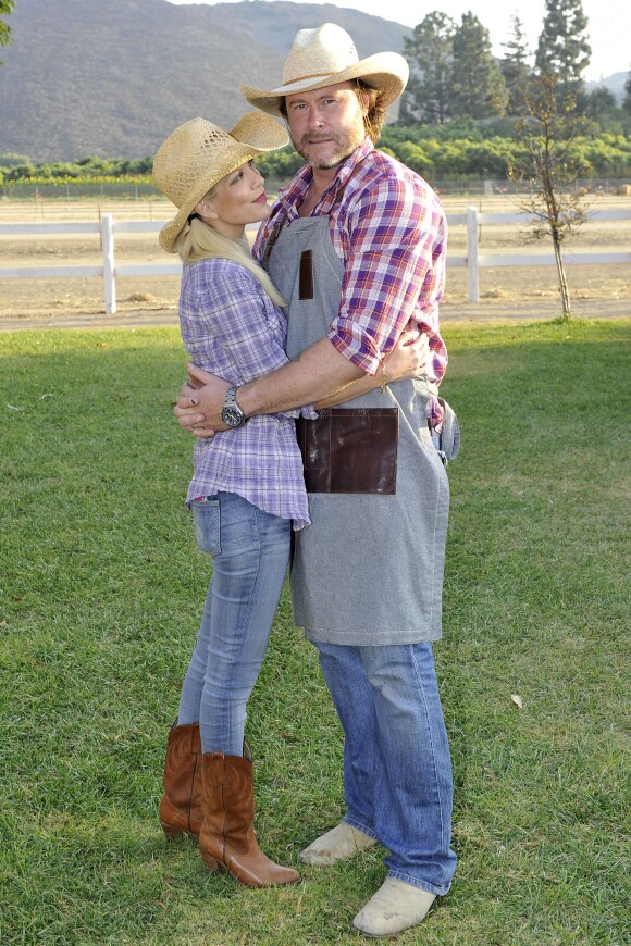 Tori Spelling et Dean McDermott fêtent le premier anniversaire de leur fils Finn et les deux ans de leur fille Hattie à Underwood Farms. Los Angeles, le 8 novembre 2013.
