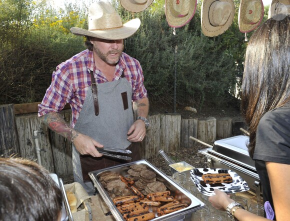 Tori Spelling et Dean McDermott fêtent le premier anniversaire de leur fils Finn et les deux ans de leur fille Hattie à Underwood Farms. Los Angeles, le 8 novembre 2013.