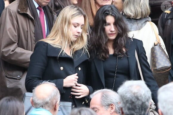 Camille Strauss-Kahn - Obsèques de sa maman Brigitte Guillemette, seconde épouse de Dominique Strauss-Kahn, en l'eglise Saint-Thomas-d'Aquin à Paris, le 7 novembre 2013.