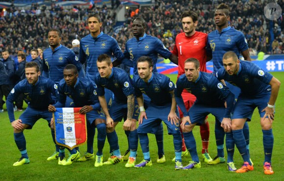 L'équipe de France après sa victoire sur l'Ukraine (3-0) qui lui offre la qualification au mondial 2014 au Brésil, le 19 novembre 2013 au Stade de France à Saint-Denis