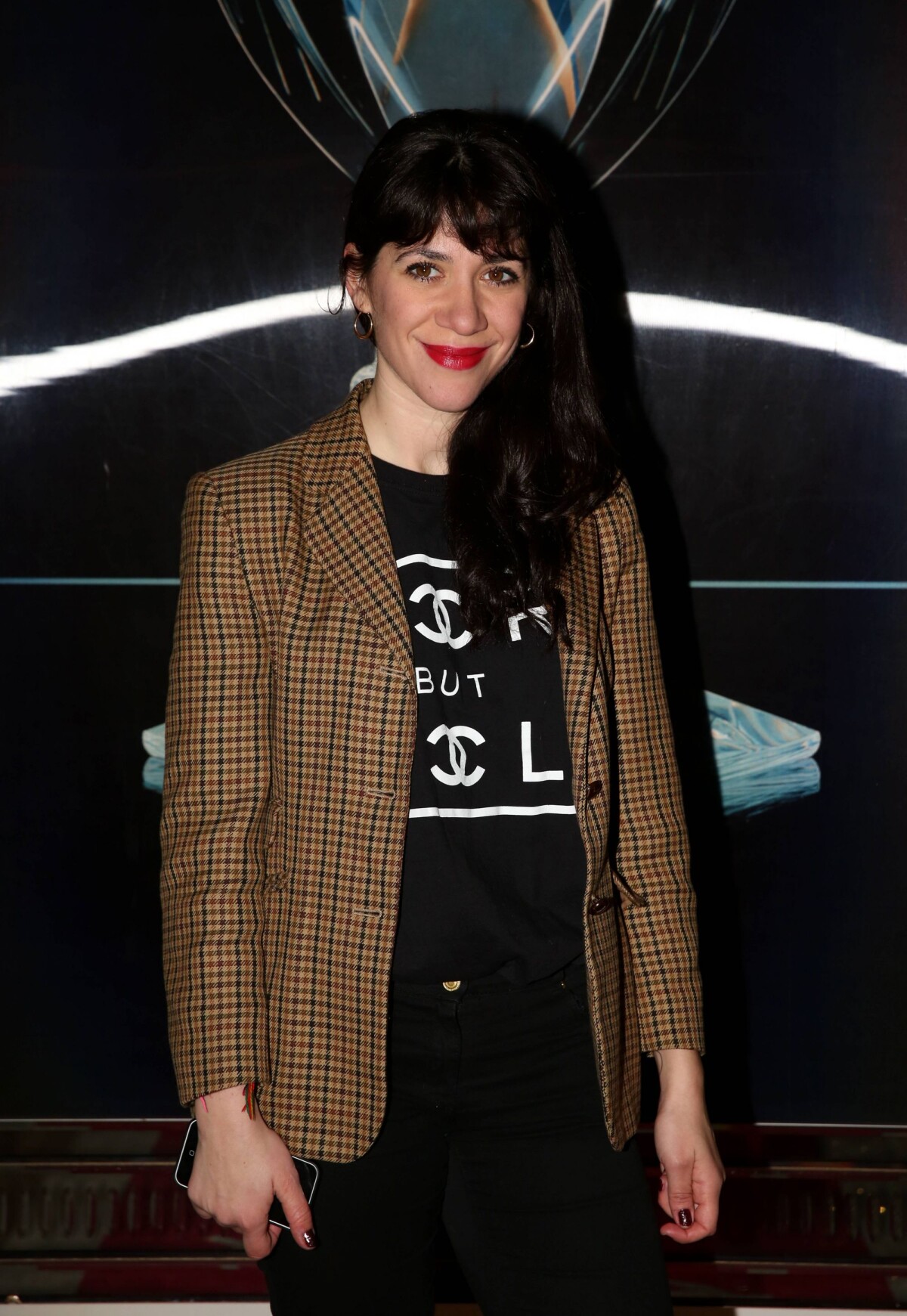 Photo Alice Pfeiffer au cocktail de lancement du livre des 250 ans de