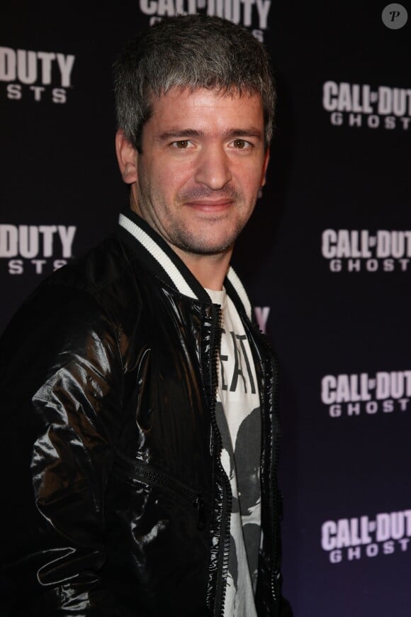Le chanteur Grégoire lors de la soirée de lancement du jeu "Call of Duty Ghost" au Palais de Tokyo à Paris, le 4 novembre 2013.