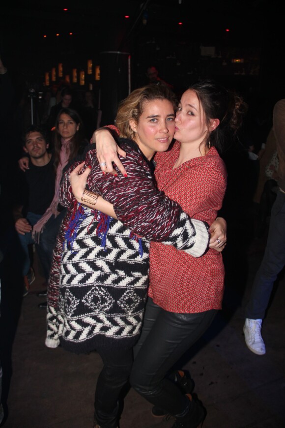 Exclusif - Vahina Giocante et Marie Gillain, deux 'ex de' réunies à la soirée 22:22 au Bus Palladium à Paris le 27 novembre 2013.