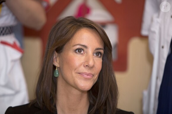 La princesse Marie de Danemark en visite dans un hôpital pour enfants de Sonderborg le 12 novembre 2013