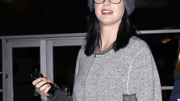 Katy Perry : Fatiguée et au naturel, elle est méconnaissable !