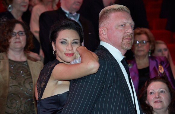 Boris Becker et son épouse Lilly à l'avant-première du "Fantome de l'Opéra" à Hambourg le 28 novembre 2013.