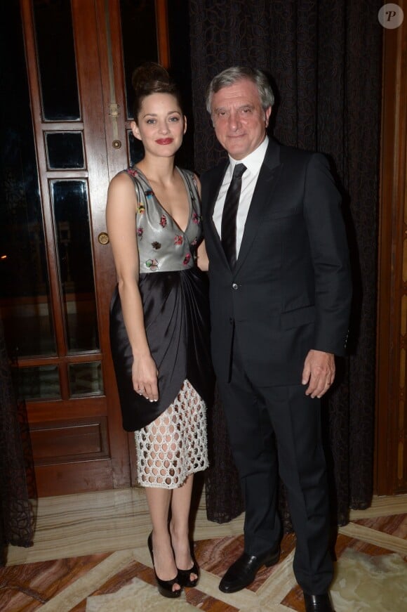 Sidney Toledano et Marion Cotillard au dîner de la soirée Dior à Marrakech, le 1er décembre 2013.