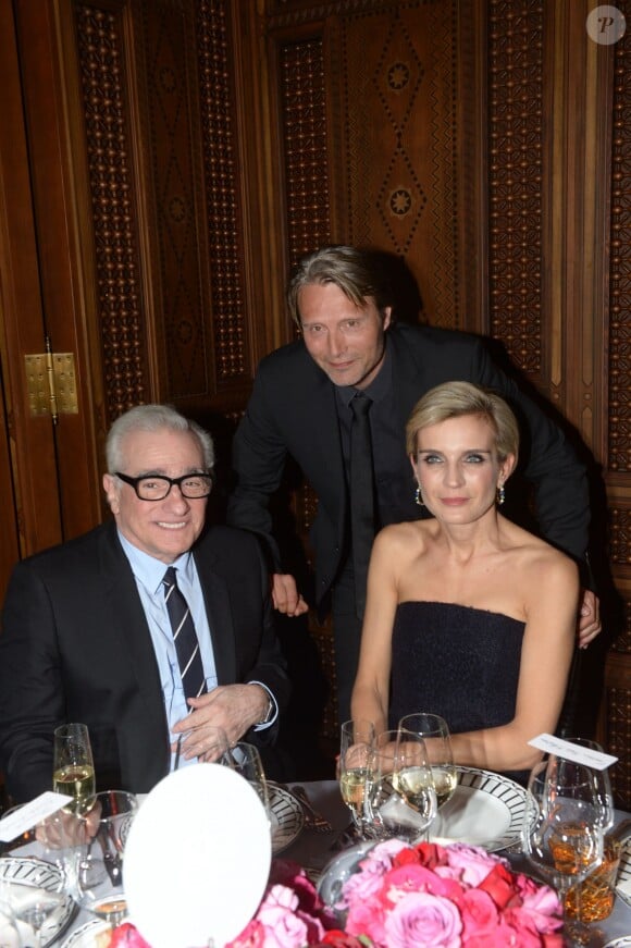 Mads Mikkelsen, Martin Scorsese et Melita Toscan du Plantier au dîner de la soirée Dior à Marrakech, le 1er décembre 2013.