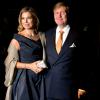 Le roi Willem-Alexander des Pays-Bas et la reine Maxima au concert marquant le lancement des célébrations des 200 ans du royaume des Pays-Bas, le 30 novembre 2013 au Théâtre Circus de Scheveningen (banlieue de La Haye).