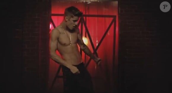 Justin Bieber joue les séducteurs dans le clip de All That Matters.