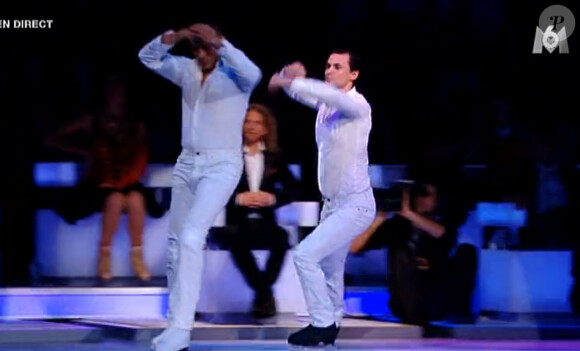 Merwan Rim a terminé sa prestation avec les larmes aux yeux dans Ice Show, du 4 décembre 2013.
