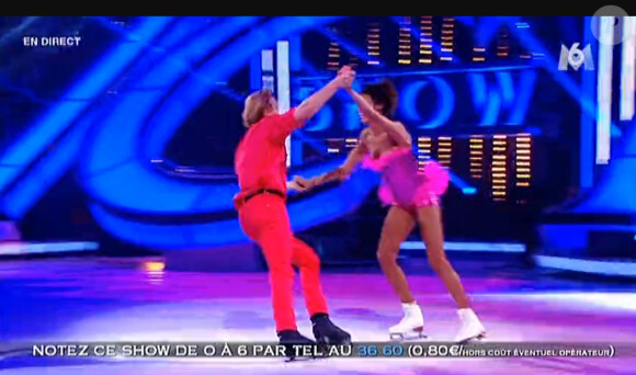 Chloé Mortaud a mis le feu sur le glace d'Ice Show, mardi 4 décembre 2013.